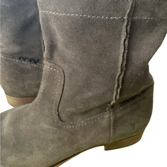 Frye Dark Brown Suede Cara Ankle Pull On Booties 9 - Picture 8 of 14